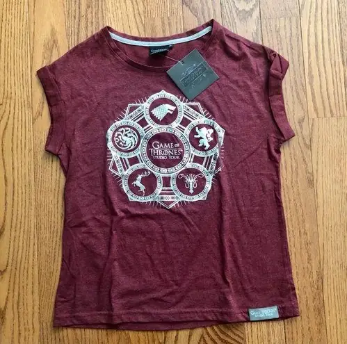 Game of Thrones RARE Crew Neck Graphic TShirt Cherry Burgundy Women’s Size M NWT Red Size M