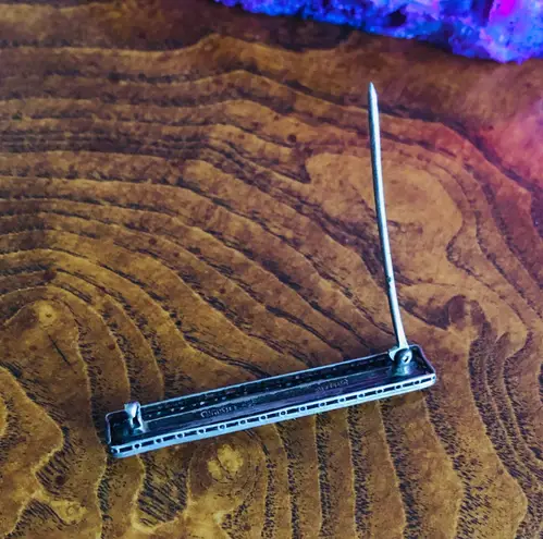 Sterling Silver Antique art deco Fishson stone bar brooch