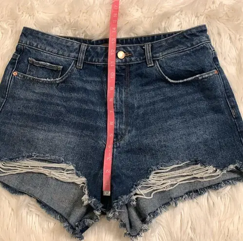 DL1961  Cleo Solana high rise distressed raw hem denim shorts 32