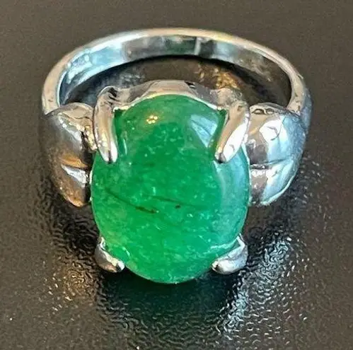 Green jade S925 silver ring size 5.5