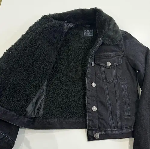Abercrombie & Fitch Distressed Sherpa Lined Jean Jacket