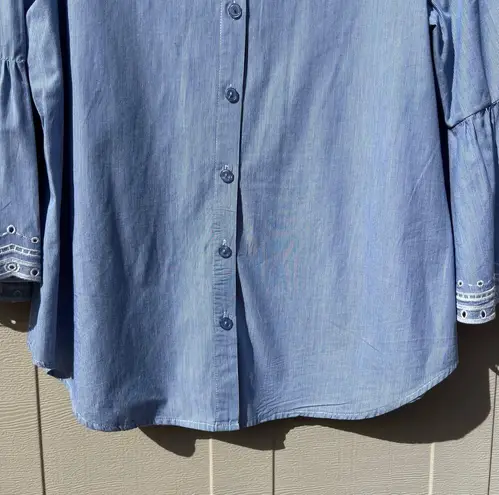 Alex Marie Blue Embroidered Scalloped Bell Sleeve Button Up Blouse Size Large