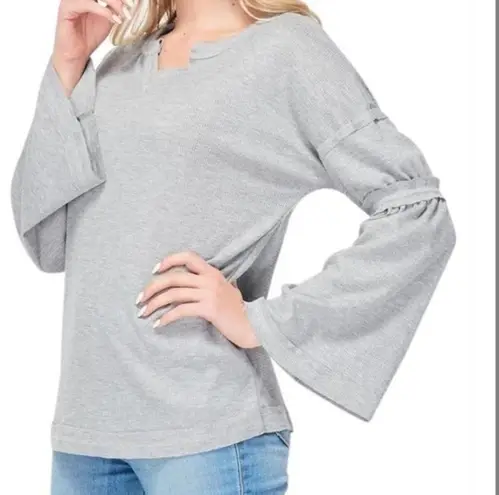 Baea women Gray Flare Sleeve Thermal Knit T