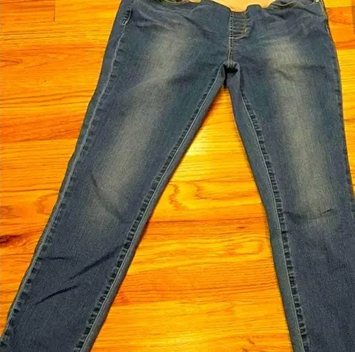 Articles of Society  Maternity Jeans size 30