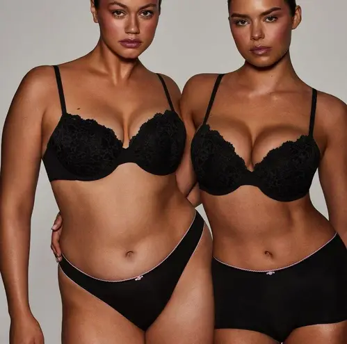 SKIMS Fits Everybody Lace Pushup Demi Bra Onyx Size 36DD