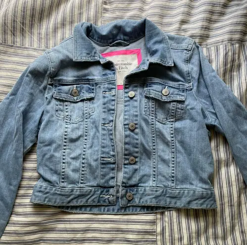 Abercrombie & Fitch Jean Jacket