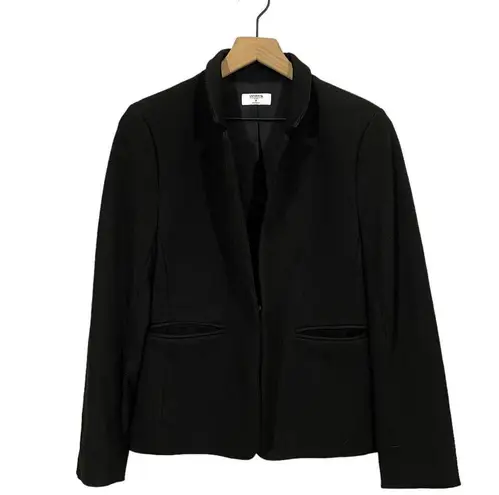 UNTUCKit for her Allegra Blazer