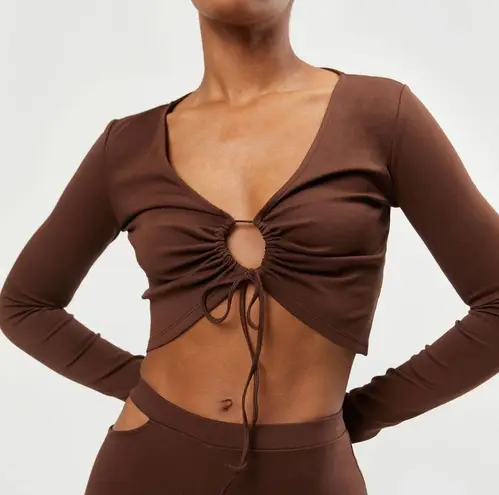 Oak + Fort Brown Open Front Crop Top