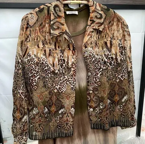 Alfred Dunner Petite Women’s Animal Print Burnout Button Up Blouse