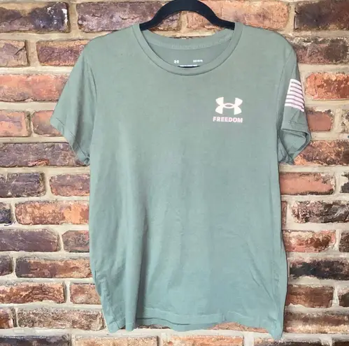 Under Armour  Green Pink Freedom Banner T-Shirt Women's Size Large