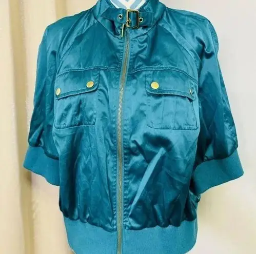 Miss Lili cropped silky full zip short sleeve jacket 2 front pockets size 3X NEW