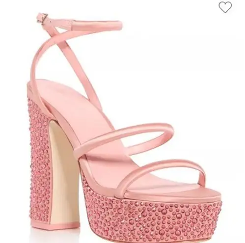 Cult Gaia platform heels. Fit 7