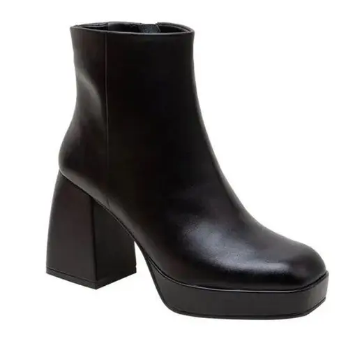 Lisa Vicky Nifty Block Heeled Bootie Side Zip Black Leather Size 6
