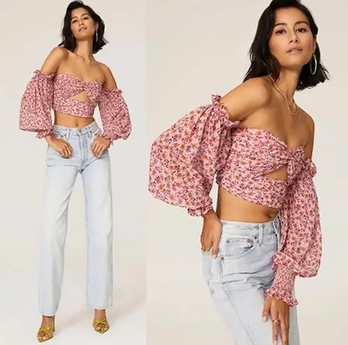 Amur Hilda Off-The-Shoulder Floral Print Crop Top