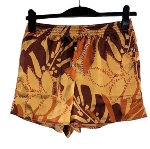 House of Harlow 1960 Floral Print Shorts
Set (Size Small) Orange