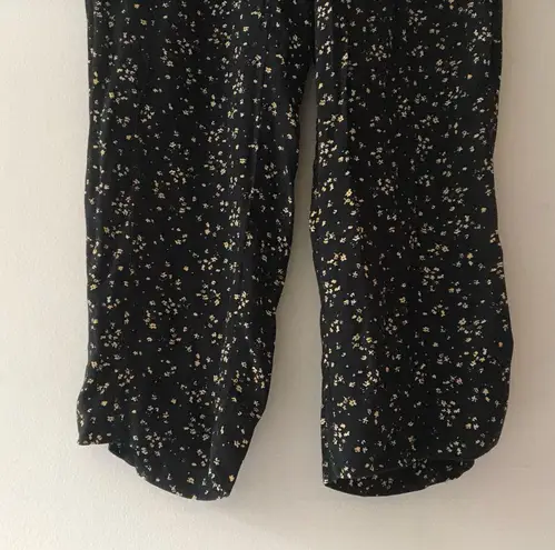 Ganni Black Floral Print Crepe Trousers in Ditzy Floral Size 34 or XS