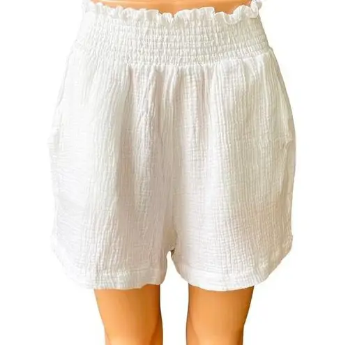 C&C California C & C CALIFORNIA White Gauze High Rise Smocked Waist Shorts ~ Women's MEDIUM