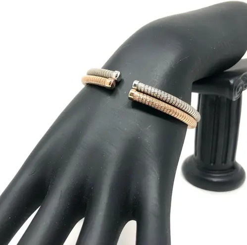 Sterling Silver minimalist textured cuff set, made in Italy - NWOT