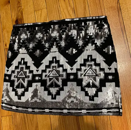 EXPRESS NWOT  Vintage Y2k 90’s Sequins Mini skirt rave club night out showtime Pencil Fit bodice Aztec Geometric pattern print