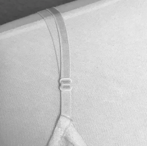 Nella Fantasia White Tank Top M Fringe Pompom Trim Size M