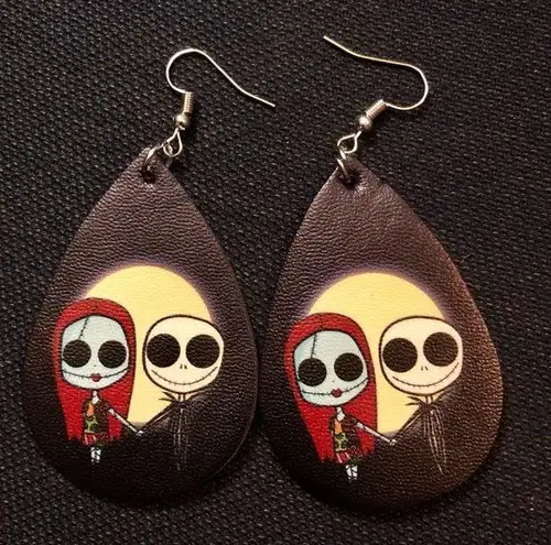 NWT Nightmare Before Christmas Earrings Jack Skellington & Sally Halloween Black