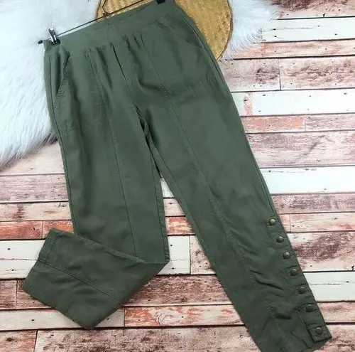 Soft Surroundings  green chino pants w/ gold buttons Women’s Size S