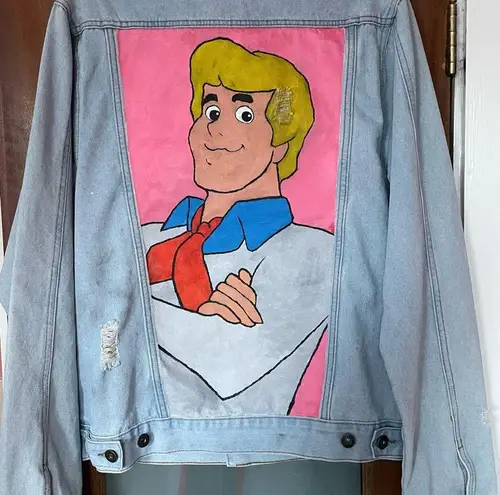 Brooklyn Cloth  Co Hand Painted Scooby Doo“ Fred Jones” Distressed Denim Jacket-M