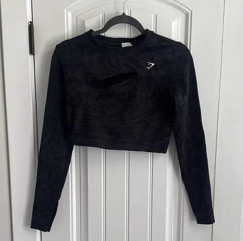 Gymshark  Cheetah Long Sleeve Top Large Black - Image 1
