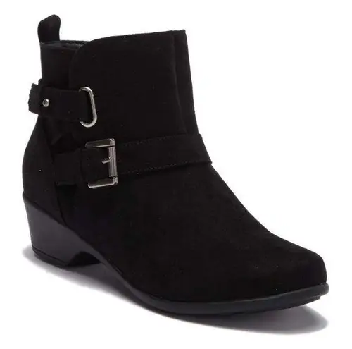 Italian Shoemakers NWT Black Faux Suede Buckle Ankle Boots Booties 10
