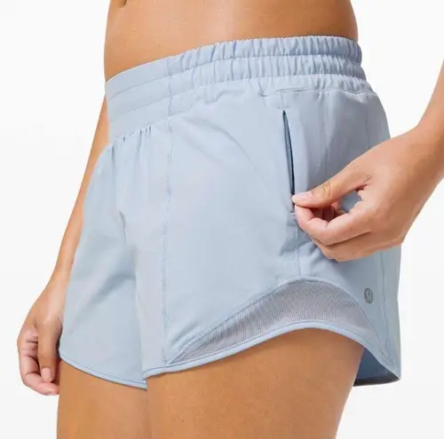 Lululemon Hotty Hot Shorts 4”