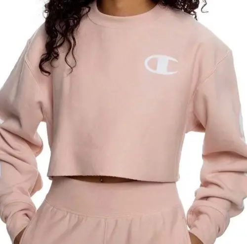 Champion  Women’s Sweatshirt Cropped Pink Crewneck Pullover Size Medium