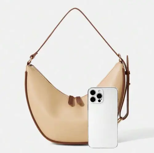 Beige handbag shoulder bag purse with brown contrast lining