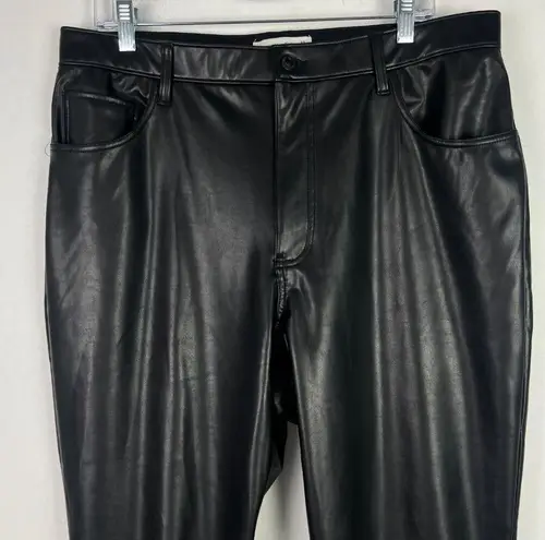 Abercrombie & Fitch NWT  Curve Love Ankle Straight Vegan Leather Pant 33 16S