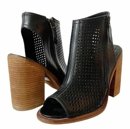 Kelsi Dagger KDB  Bootie Mason Black Leather Perforated Block-Heel Sandal Size 7