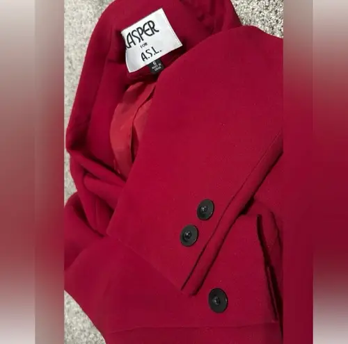 Kasper long sleeve Red Blazer has shoulder pads is a size 6.