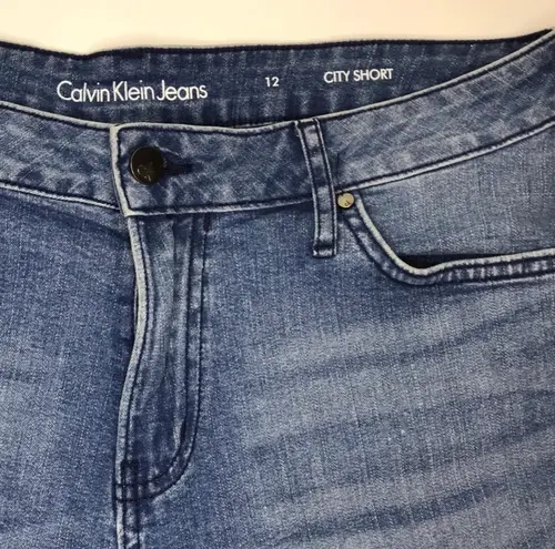 Calvin Klein Jeans City Short Bermuda Shorts for women