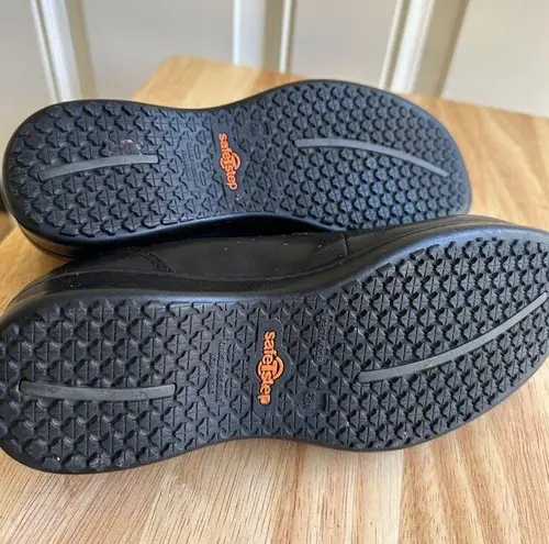 Safe T Step Womens Slip On Low Top Loafer Black Size 6.5W / Eur 38 Sku 2795