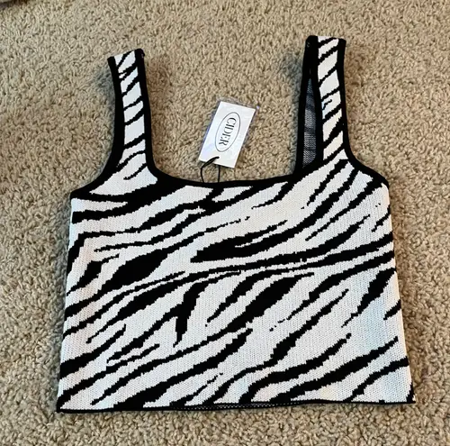 Cider Zebra print black and white crop top never worn 