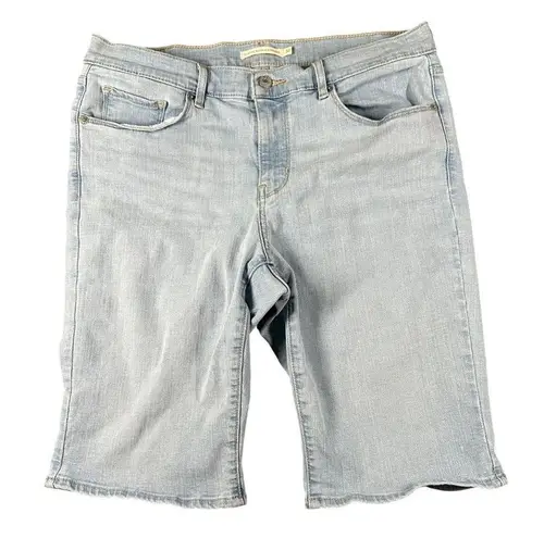 Levis Womens 32 Classic Bermuda Shorts Light Blue Denim Blue Jeans Stretch