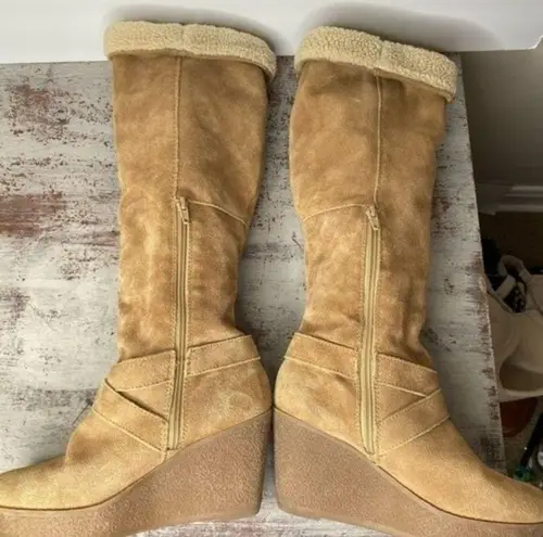 ALDO  platform tan suede knee high boots 90s 1990s y2k 2000s retro