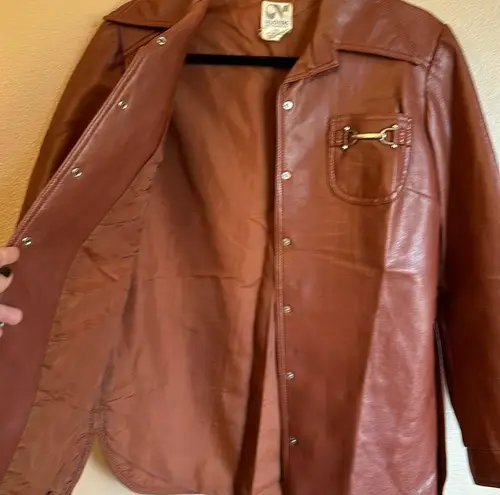 VINTAGE Brown Faux Leather Belted Shirt Jacket Size SMALL MEDIUM Pearl Snap 70s