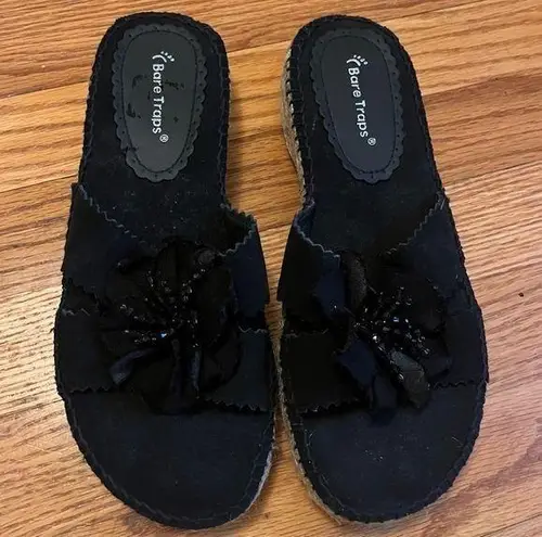 Baretraps  Black Canvas Flower Slip On Sandals with Beaded Detailing size 7.5