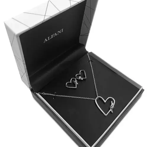 Alfani NEW  NECKLACE & EARRINGS Silver-Tone Knotted Heart Pendant Jewelry Boxed