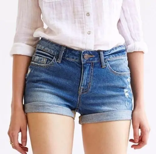 Urban Outfitters BDG  Mid Rise Alexa Shortie Denim Dark Wash Jean Shorts size 26