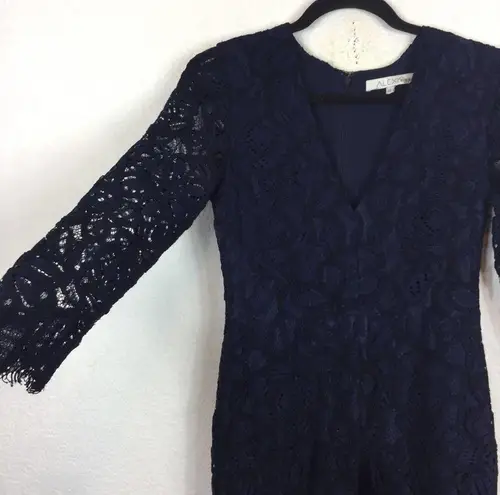 Alexis  Nadege Navy Crochet Lace 3/4-Sleeve V-Neck Midi Mermaid Dress Small Party