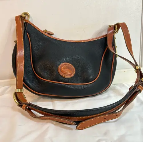 Dooney & Bourke Vintage Crescent shoulder bag