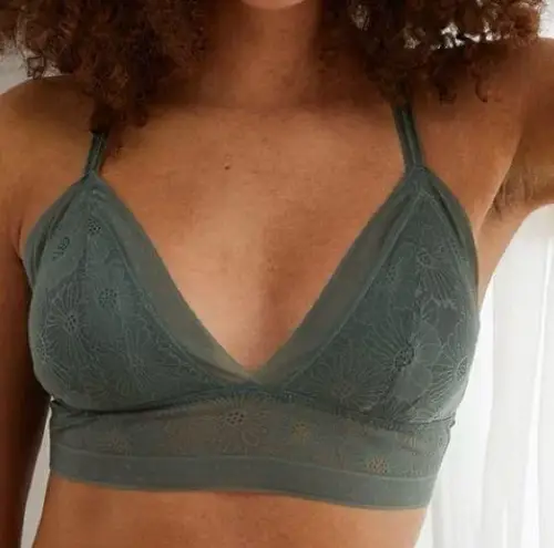 Aerie  Pop Lace Olive Sage Green Padded Bralette Size M