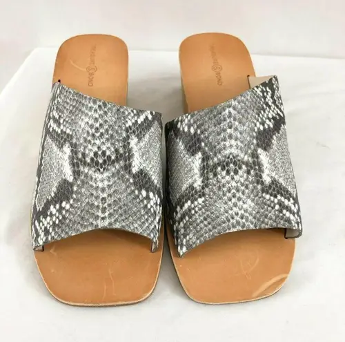 Treasure & Bond Womens Sandals Slides Wedge Heel 7