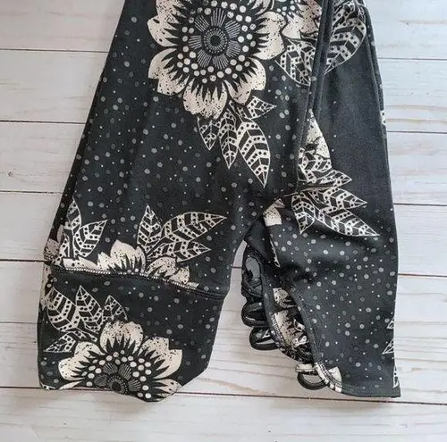 Members Mark the Legging gray pink crisscross ankle small buttery soft