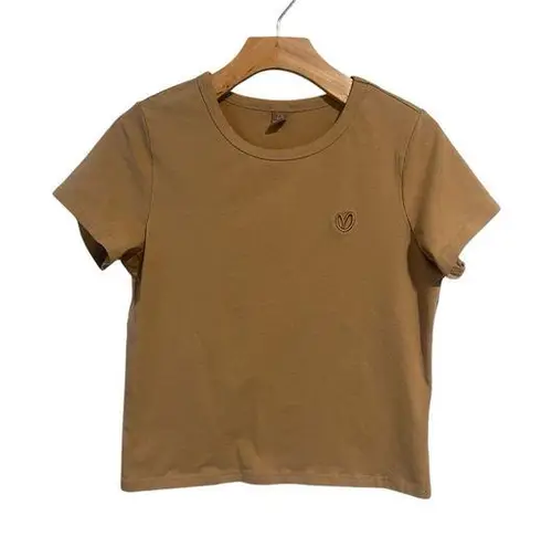 Dazy T Shirt Womens L Brown Cropped Short Sleeve Tee Pullover Top Heart Logo NWT Size L